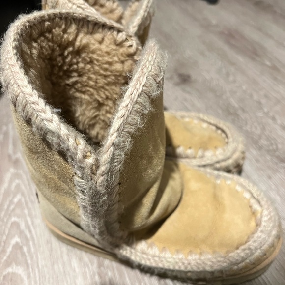 MOU Boots - Picture 4 of 6